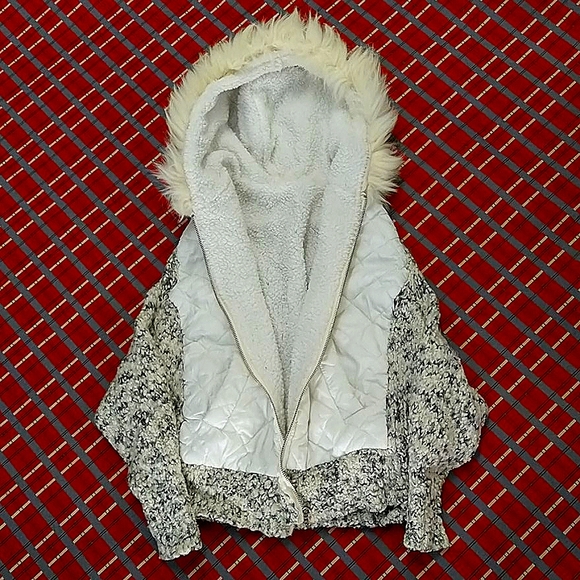 Fall/Winter Versatile Jacket - Picture 2 of 3